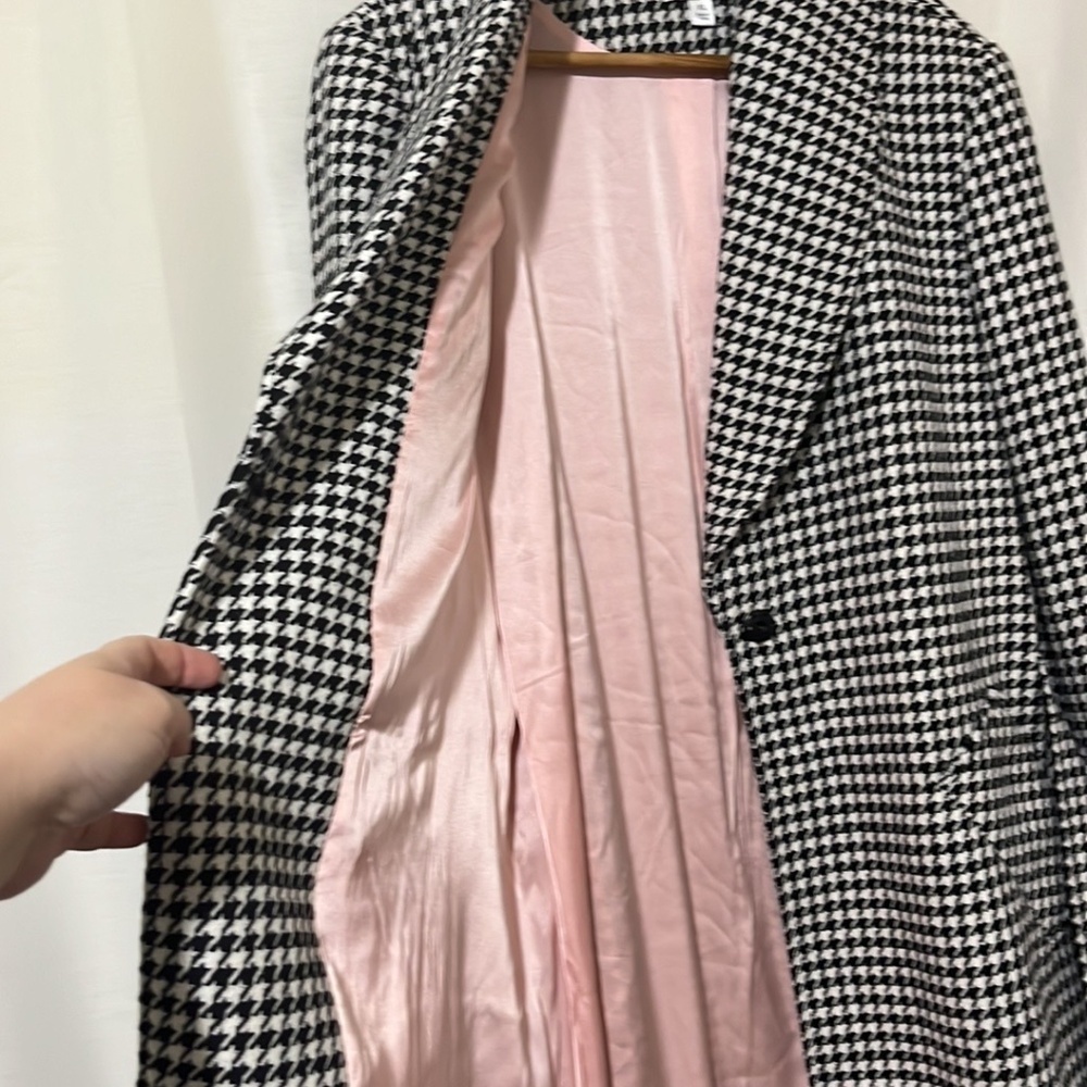 Isaac Mizeahi Long Checked Belted Coat - Picture 4 of 6